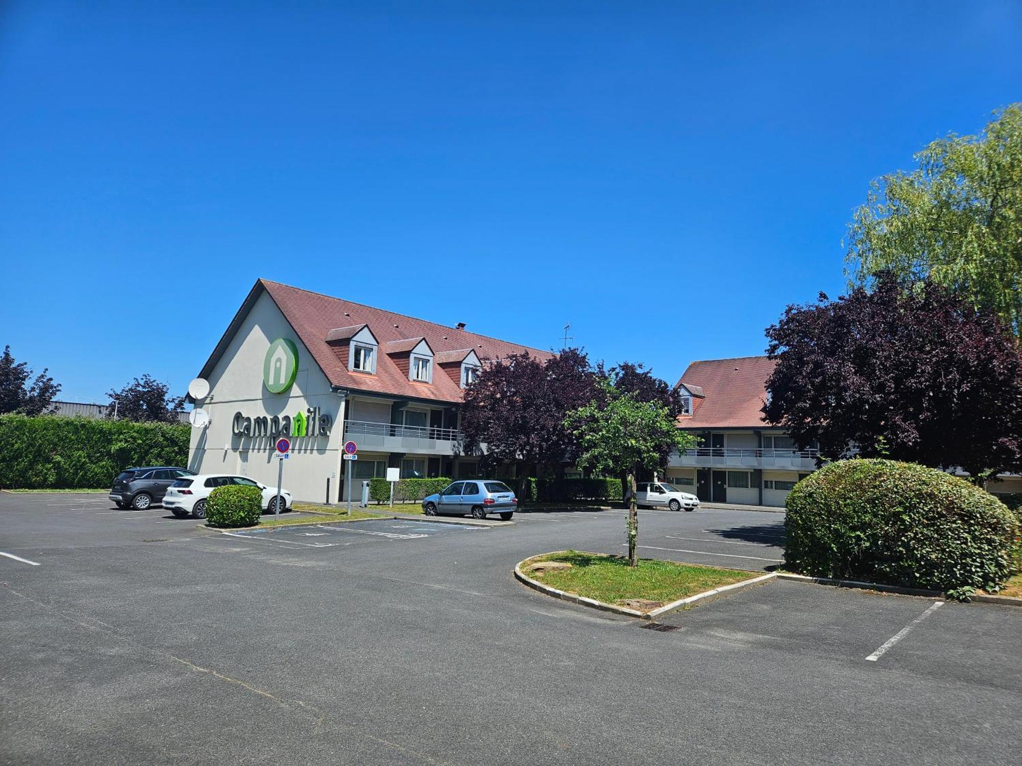 Campanile Deauville Saint-Arnoult Екстериор снимка
